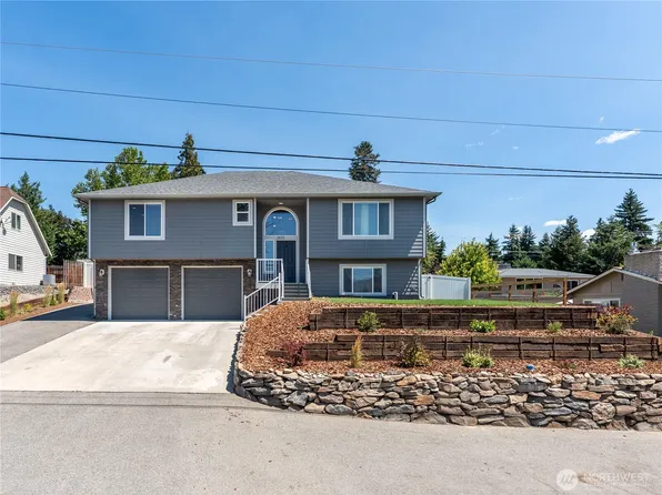 1611 N Astor Court, East Wenatchee, WA 98802