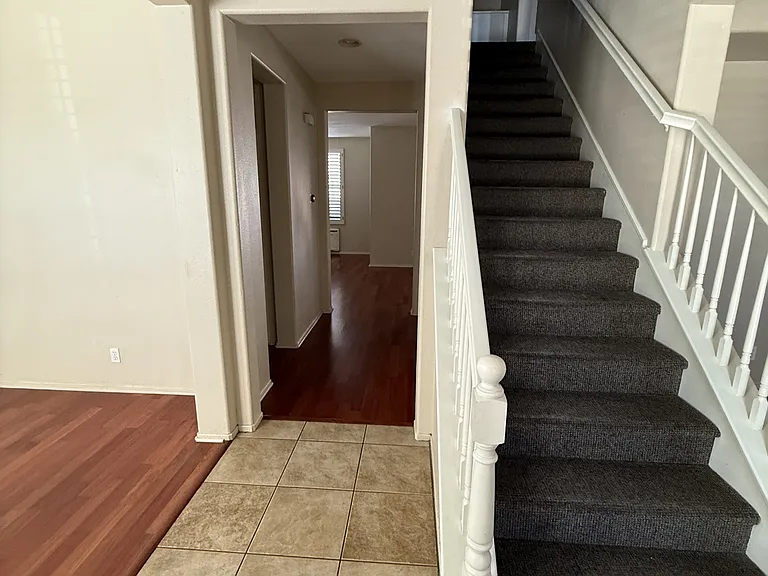 15917 Lantana Ave — Photo 6