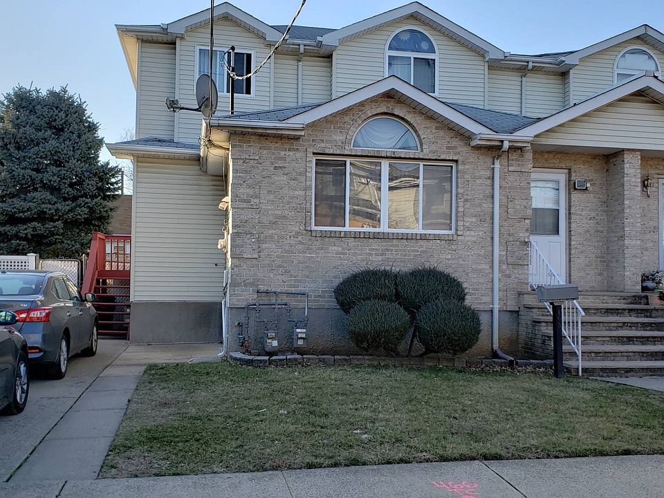 1st image of 165 Hurlbert St