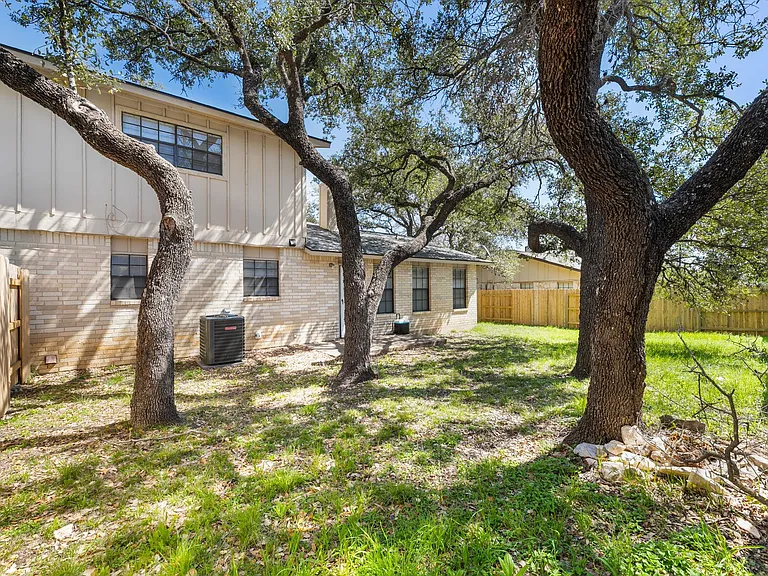 3802 Foust Trl #A — Photo 33