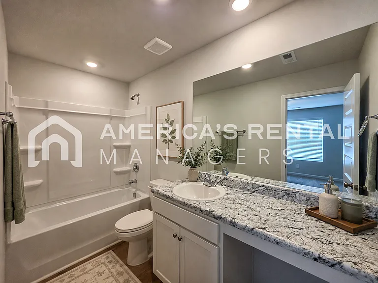 4115 Hudson Rd — Photo 37