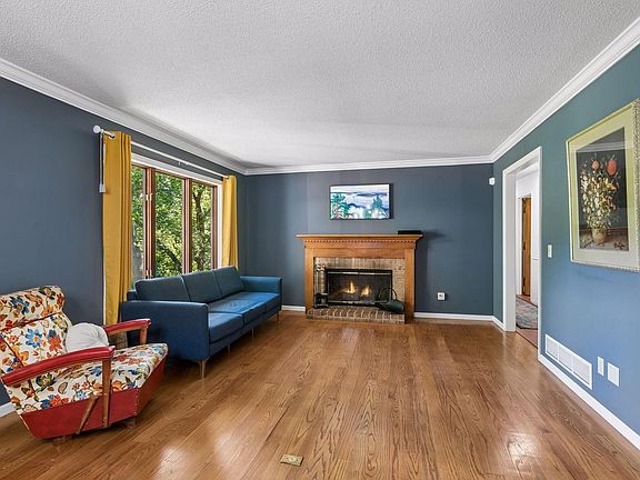 5th image of 2815 Saddlebrooke Cir