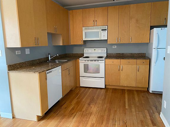 4th image of 1411 W Farwell Ave #3