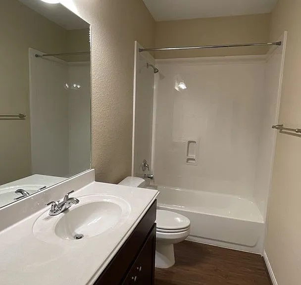 8017 Charlesmont St — Photo 23