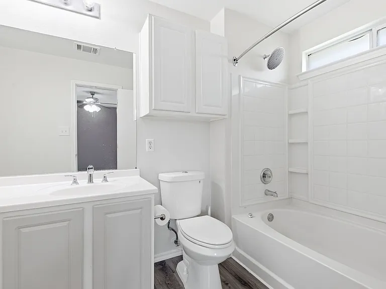 209 Rinehardt St — Photo 21