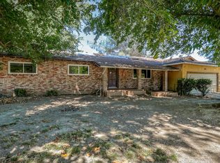 21108 Shelly Ln, Anderson, CA 96007