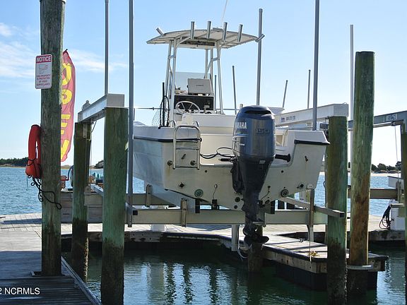 4th image of 100 Olde Towne Yacht Club Drive