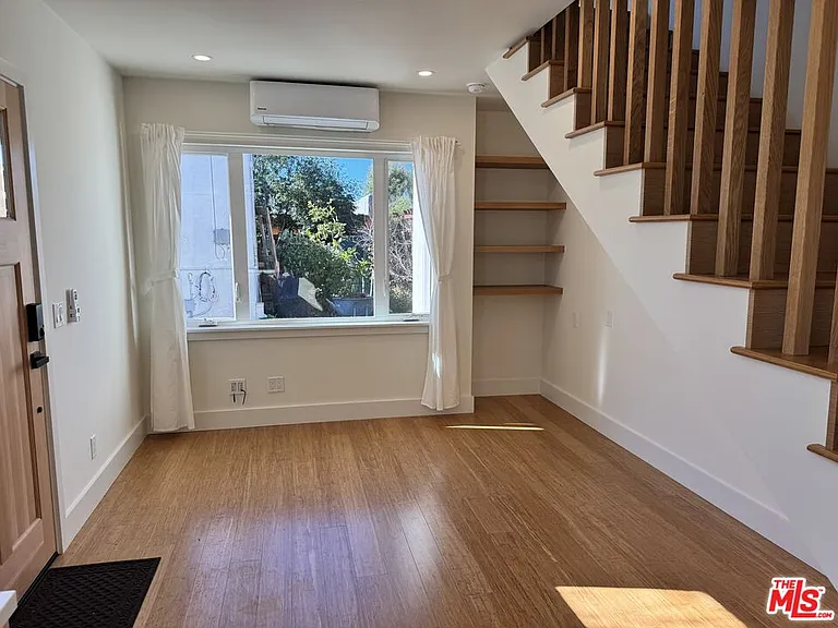 5022 E Mountain View Dr — Photo 3