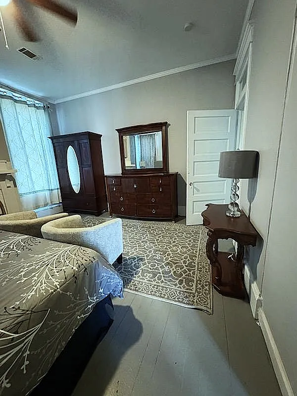 2 bed, 1450 sqft, $2,000 — Photo 3