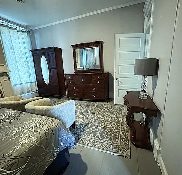 1219 E Henry St #1219B — Photo 3
