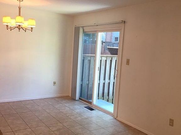 4th image of 3904 Bradwater St