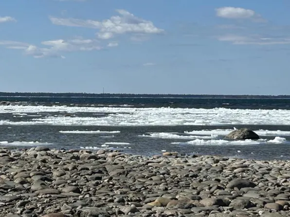 Raven Dr, Ocqueoc, MI 49759