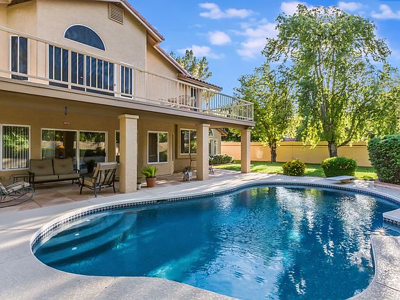 3rd image of 6296 W Melinda Ln