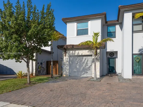 25378 SW 108th Ave, Homestead, FL 33032