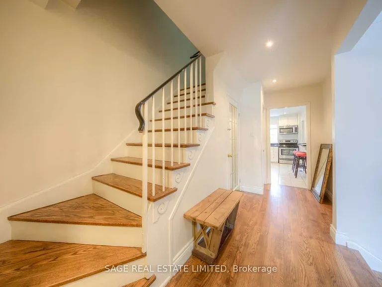 230 Balliol St #MAIN — Photo 3