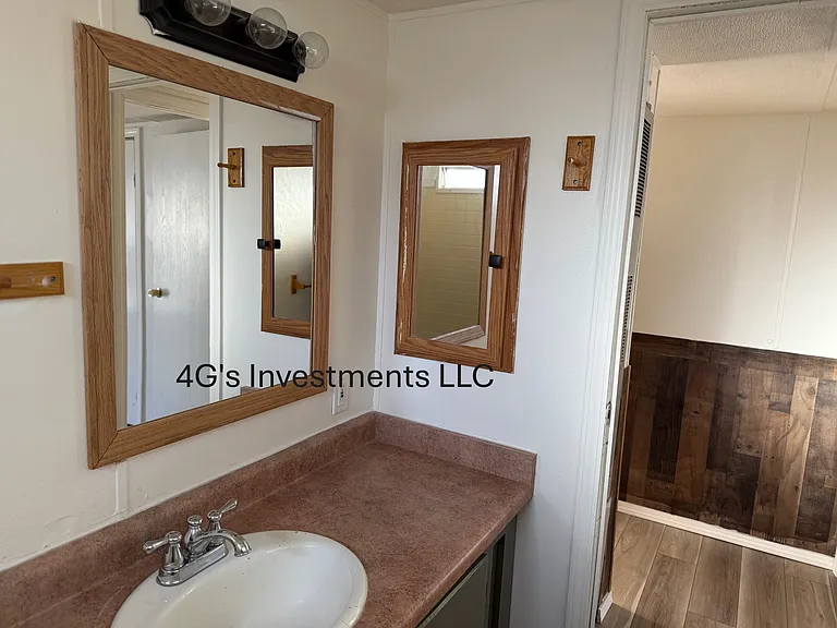901 N Auburn Ave #17 — Photo 16