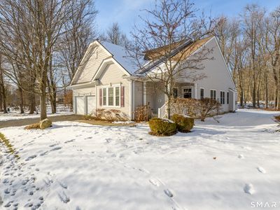 301 Fairway Drive #301, Oxford, CT, 06478