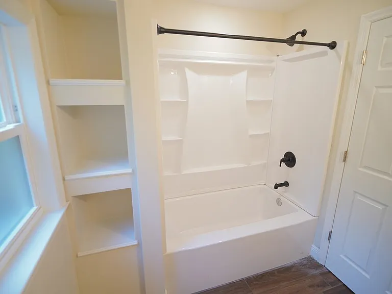 1682 Mayhew St — Photo 10