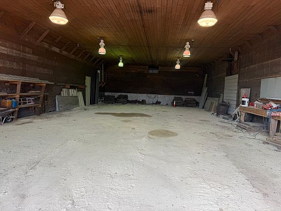 5th image of 84852 State Highway 251