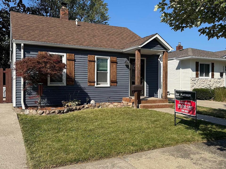 1st image of 22627 Lake Dr