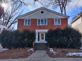 206 S Randall Ave APT 1, Madison, WI 53715