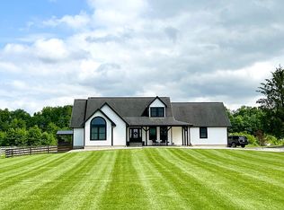 545 Moomaw Rd, Clarksville, OH 45113