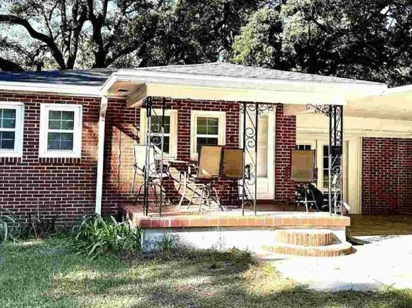 635 Colbert Ave