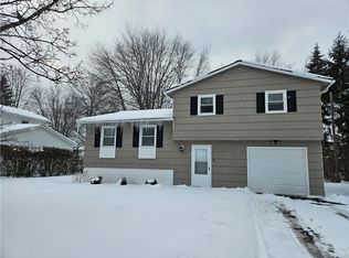 123 Cross Gates Rd, Rochester, NY 14606