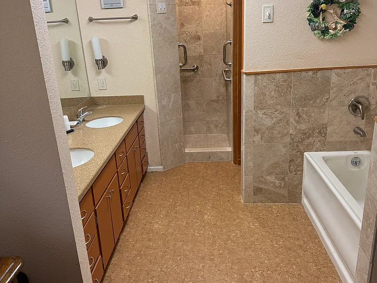 12200 Old Military Rd NE — Photo 10