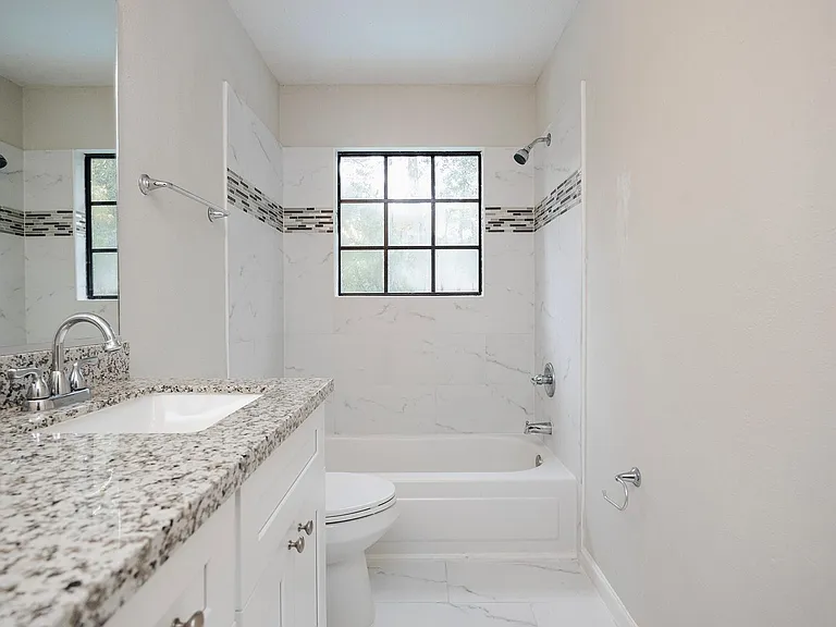 86 W Stony Bridge Cir — Photo 43