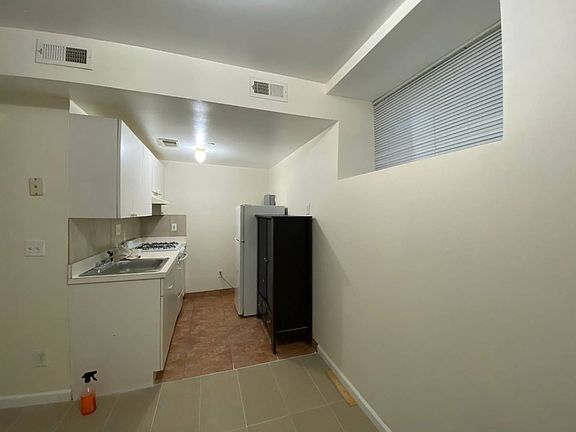 3rd image of 110 Coursen Pl Floor 1F-1