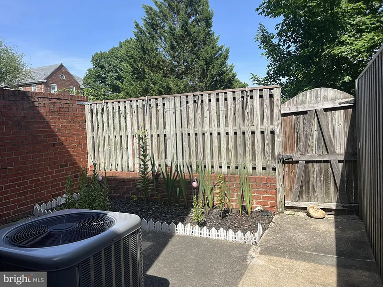 2435 18th St NE #2435 — Photo 34