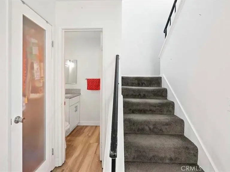 4842 Village Green Way — Photo 10
