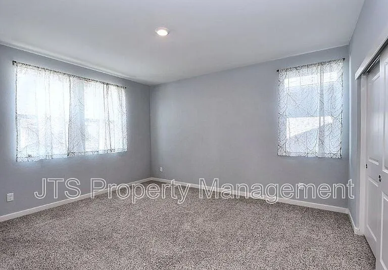 2683 Alcove Way — Photo 36