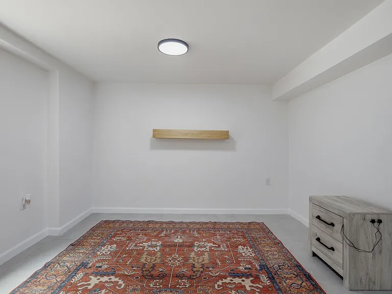 6555 Brownlee Dr — Photo 28
