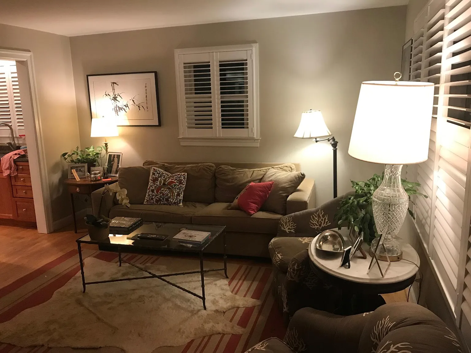 611 North Ave photo 1