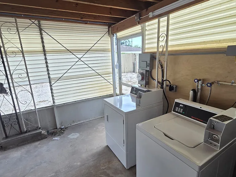 31 Edmund Rd — Photo 10