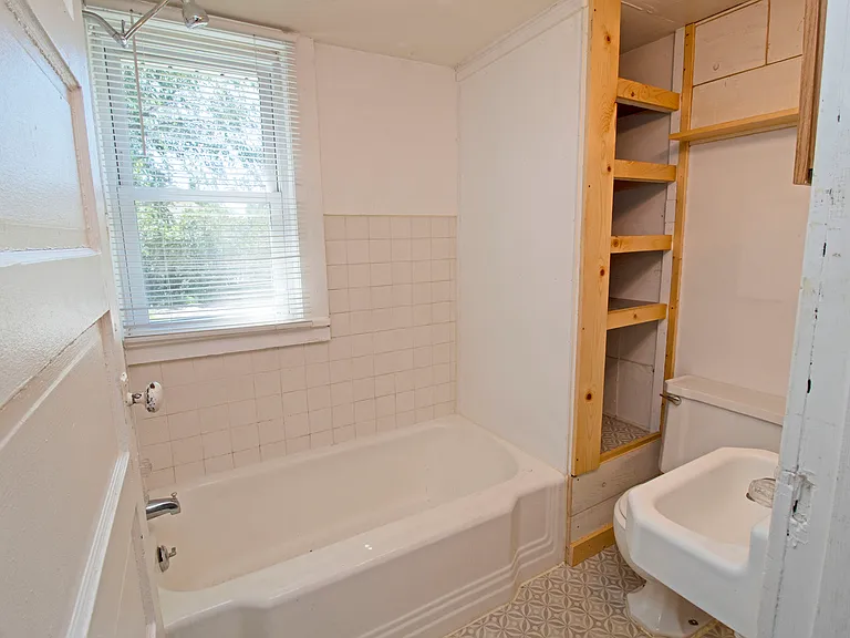 433 5th Ave NE #2 — Photo 9