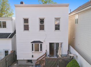 232 Centre Ave, Secaucus, NJ 07094