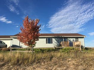 1995 E Walkers View Rd, North Platte, NE 69101