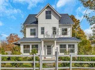 432 East Ave, Riverhead, NY 11901