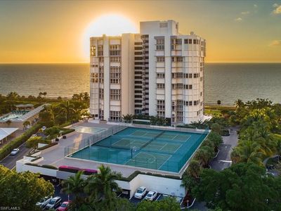 4051 Gulf Shore Blvd N APT 1405, Naples, FL, 34103