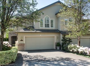 4954 Mulholland Dr, Lake Oswego, OR 97035