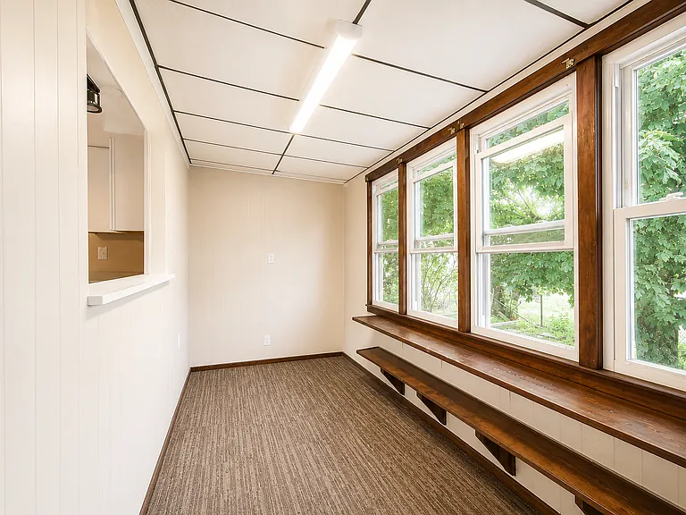 19 Blaine Ave #2 — Photo 5