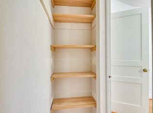 18 1/2 E Myrtle St, Alexandria, VA 22301