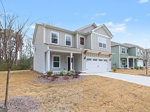 2nd image of 383 Morgan Rd