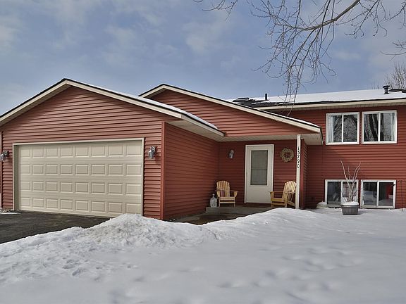 Welcome to 13790 Foxhill Ave. N., Hugo