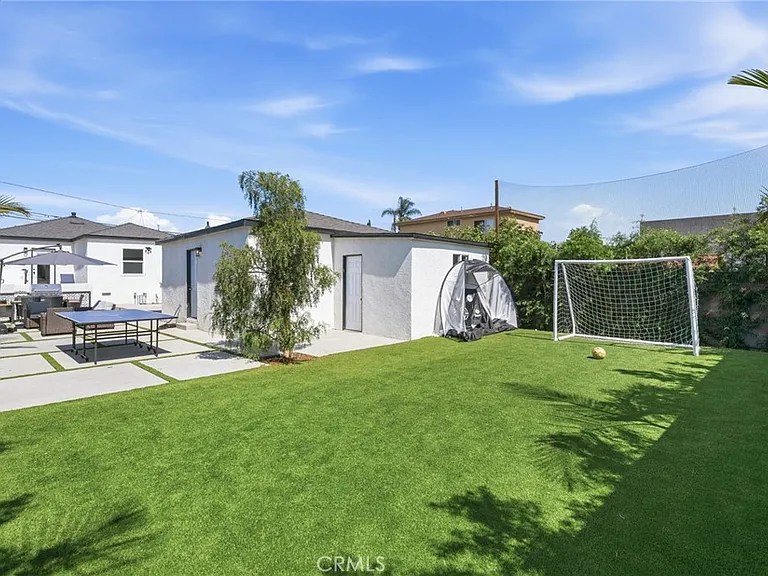 16914 S Hobart Blvd — Photo 40