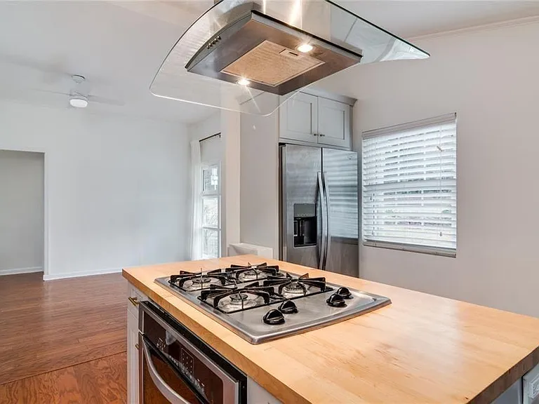 1756 Dresden Dr NE — Photo 10