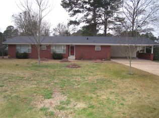 1811 N Dudney Rd, Magnolia, AR 71753